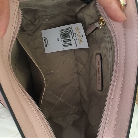 Last set✨Michael Kors Selma messenger bag wallet - Picture 7 of 8